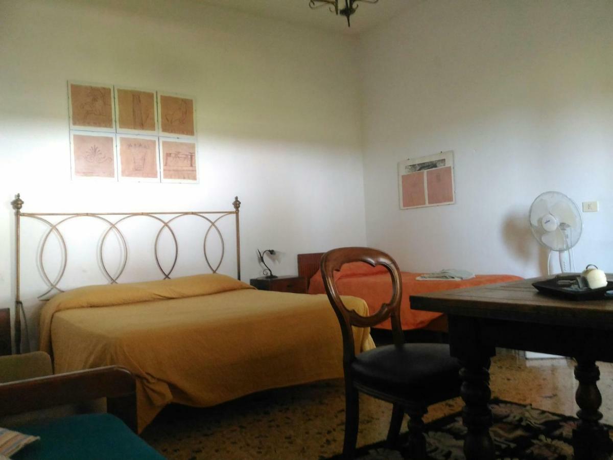 לינה וארוחת בוקר Paestum House מראה חיצוני תמונה